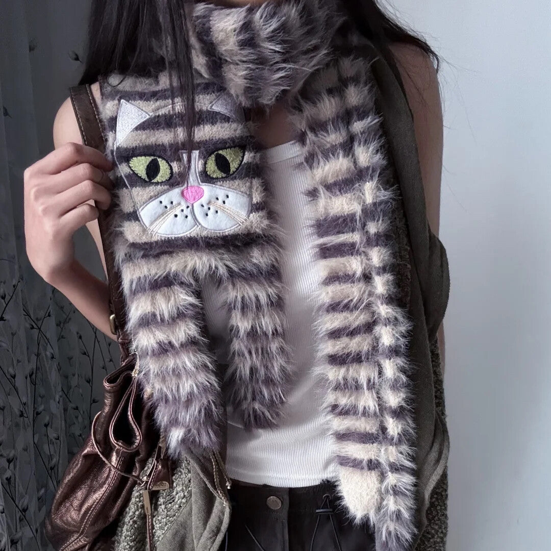 Your Neck Belongs to the Cat